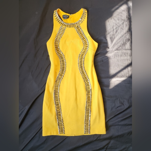 Bebé bodycon dress - Picture 3 of 15